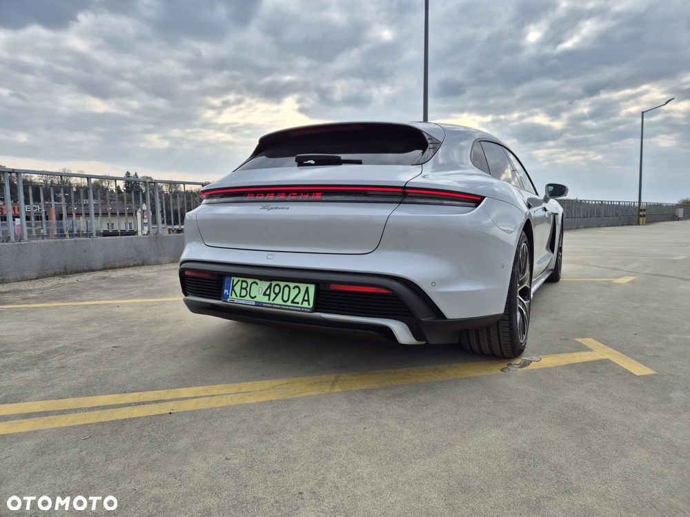 Porsche Taycan Sport Performancebatterie Plus - 31