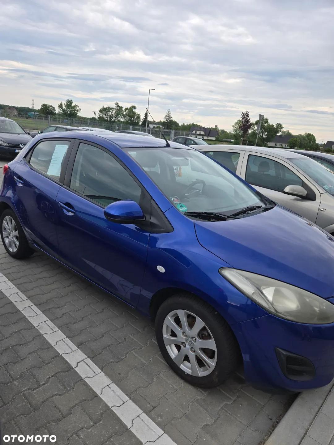 Mazda 2 - 5