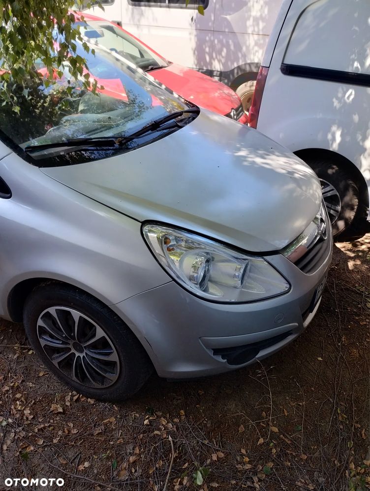 Opel Corsa - 2