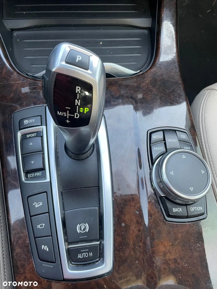 BMW X3 xDrive28i - 9
