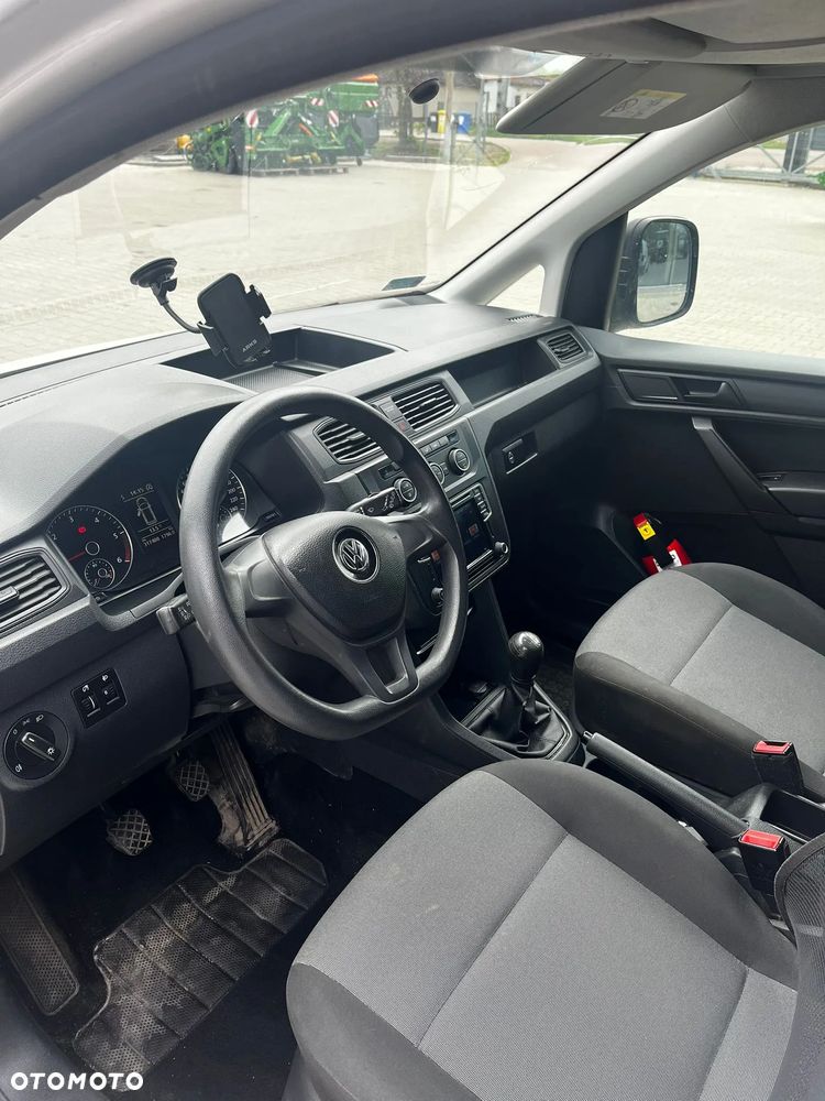 Volkswagen CADDY - 8