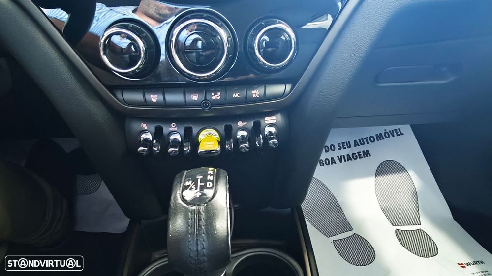 MINI Countryman Cooper SE ALL4 Auto - 17