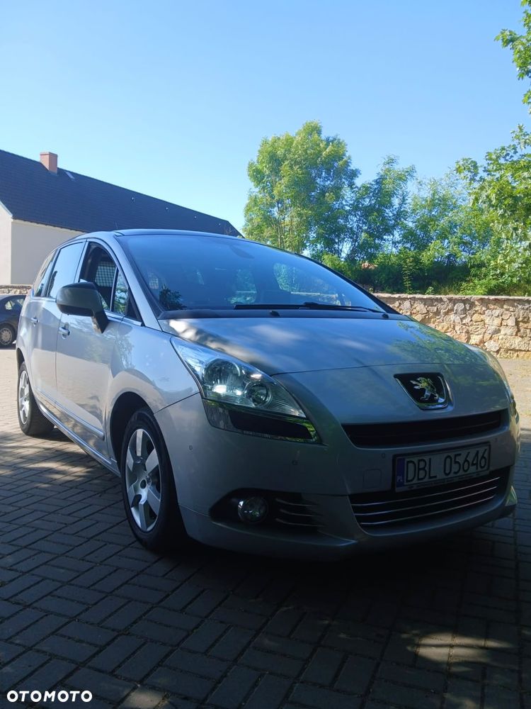 Peugeot 5008 - 1