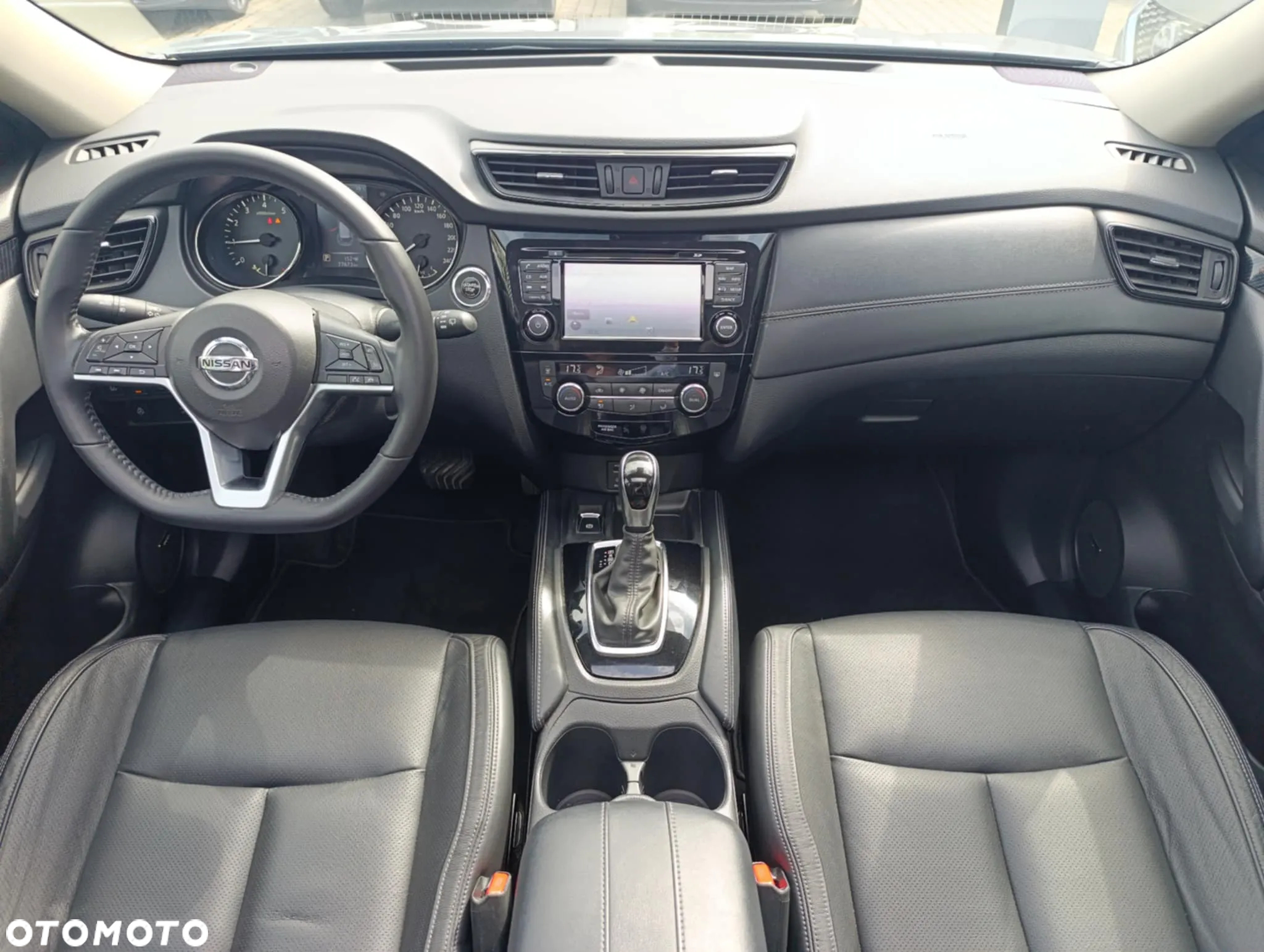 Nissan X-Trail 1.3 DIG-T Tekna 2WD DCT - 16