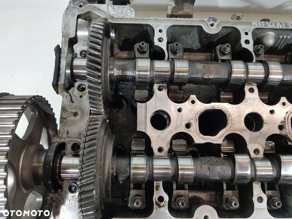 głowica silnika mitsubishi l200 2.5 did 4d56u - 8