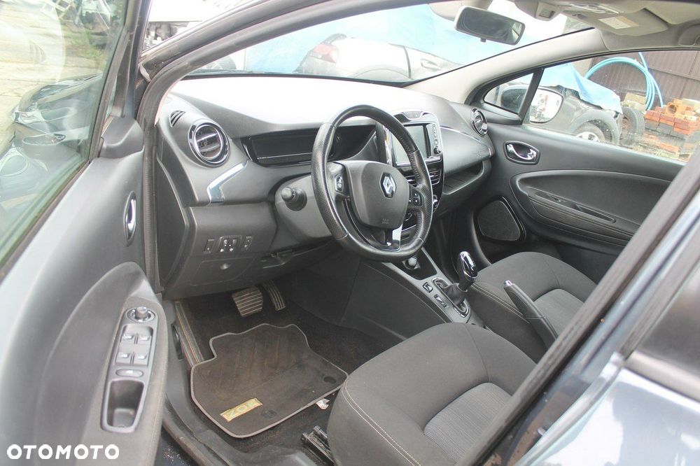 Renault Zoe - 9