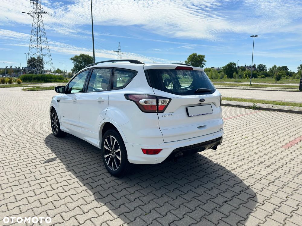 Ford Kuga 2.0 TDCi 4x4 ST-Line - 6