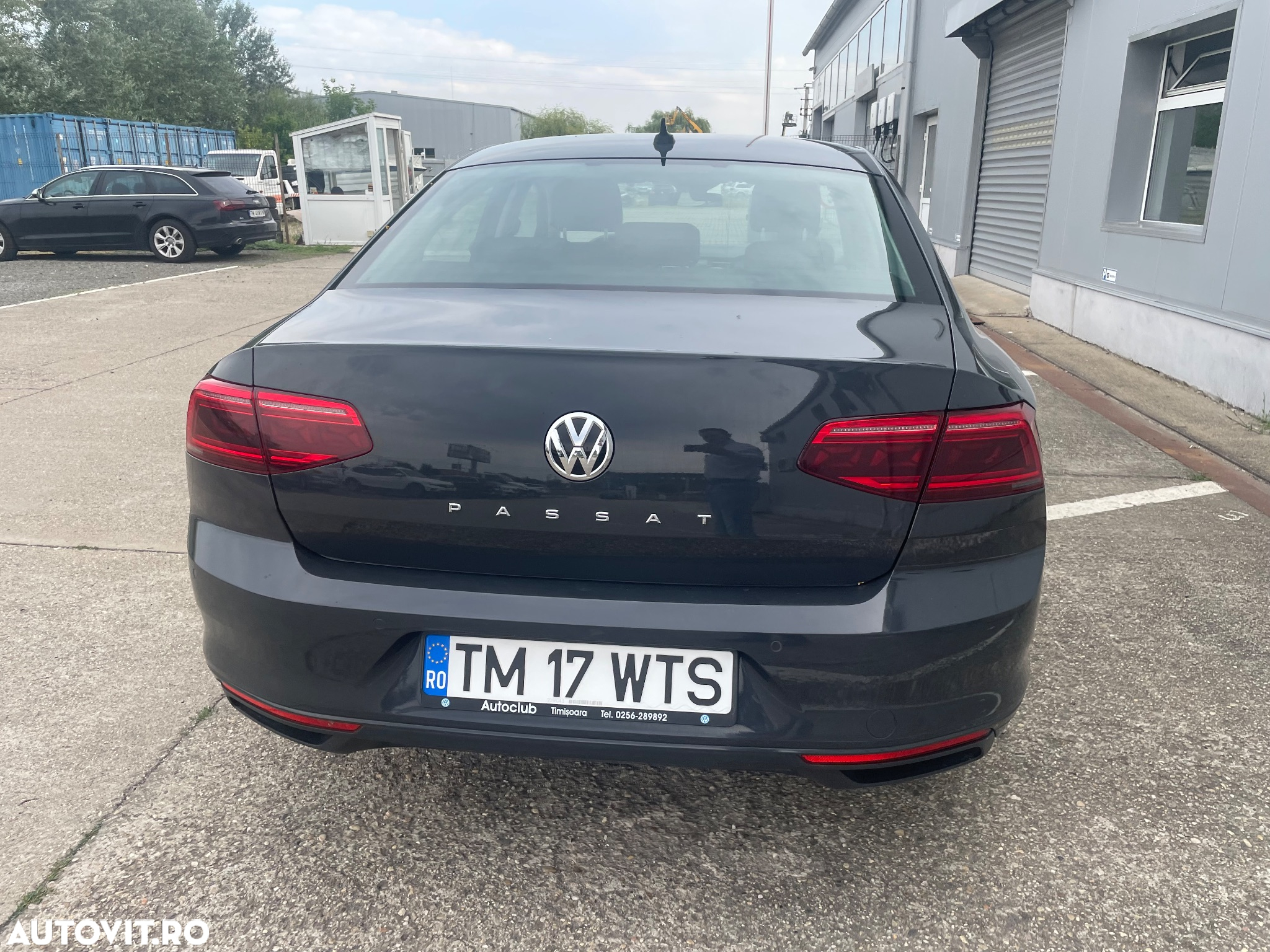 Volkswagen Passat 1.5 TSI ACT DSG Comfortline - 14
