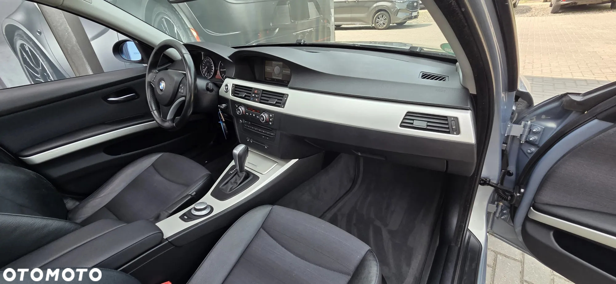 BMW Seria 3 318i Edition Sport - 29