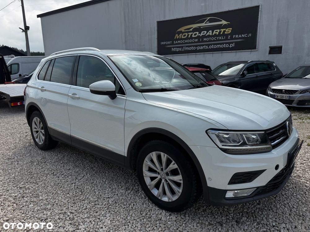 Volkswagen Tiguan - 19