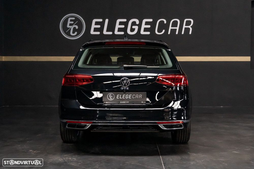 VW Passat Variant - 11