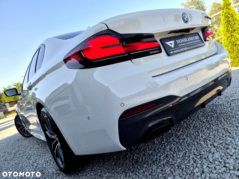 BMW Seria 5 520e M Sport sport - 34