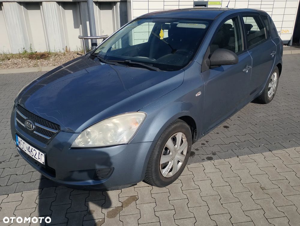 Kia Ceed 1.6 CRDi EX - 1