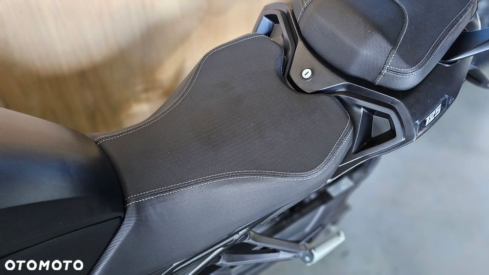 VOGE R125S - 11