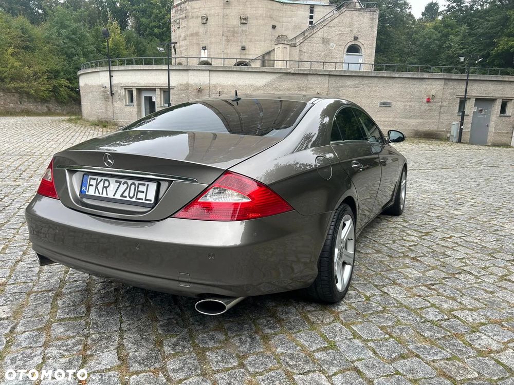 Mercedes-Benz CLS 500 - 6