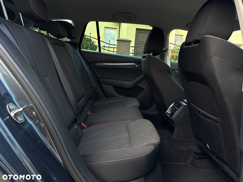 Skoda Octavia 2.0 TDI SCR Style - 19