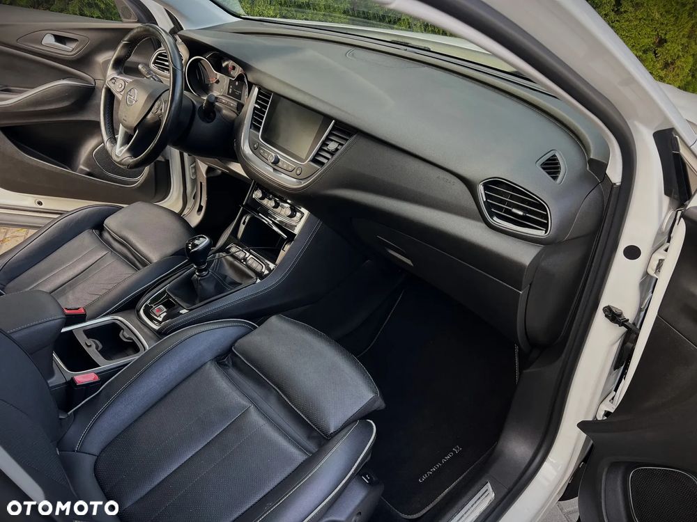 Opel Grandland X 1.2 T GPF Edition Business Pack S&S - 28