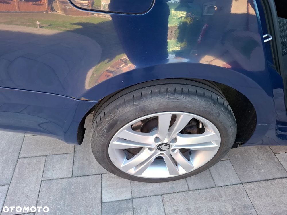 Skoda Superb 2.0 TDI Active - 23
