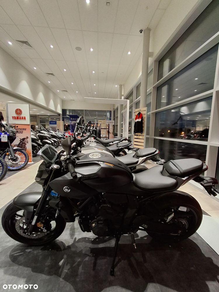 Yamaha MT - 21