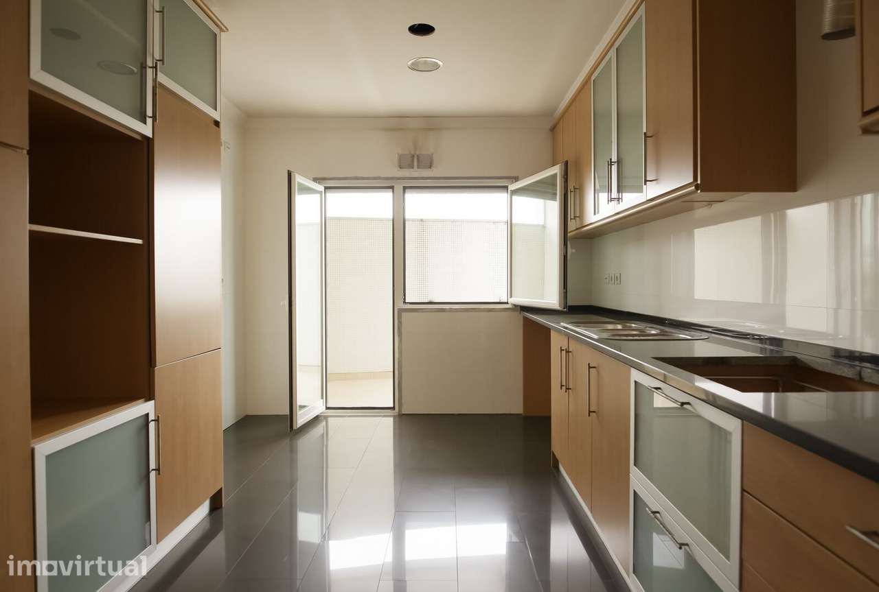 Apartamento T3 com jardim, Paço de Arcos, Oeiras - Grande imagem: 4/29
