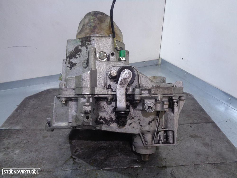 CAIXA VELOCIDADES RENAULT EXPRESS FURGÃO 1994 - 4