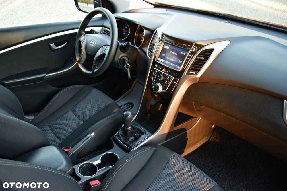 Hyundai i30 1.4 BlueDrive Run - 36