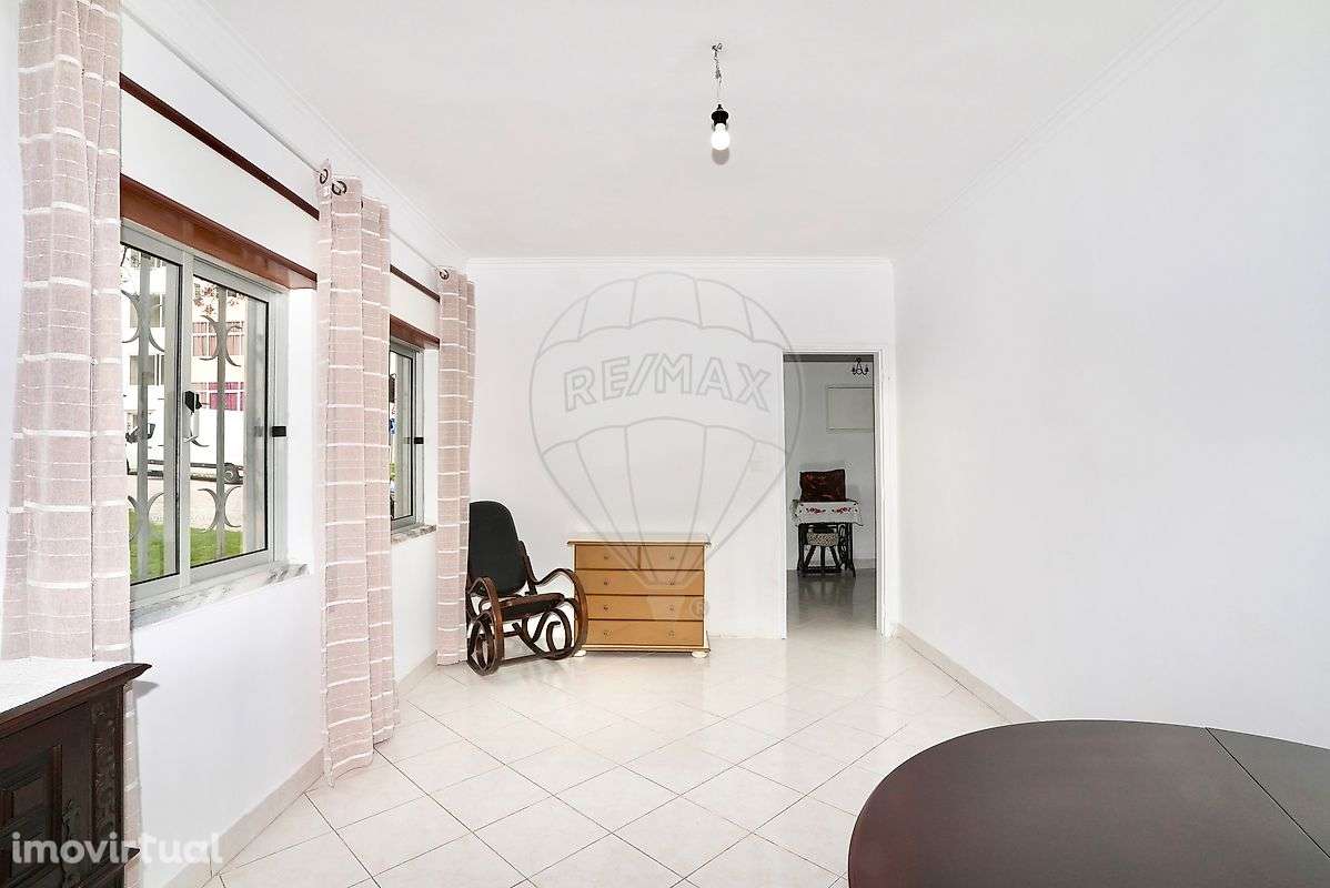 Apartamento T1 para venda - Grande imagem: 2/11