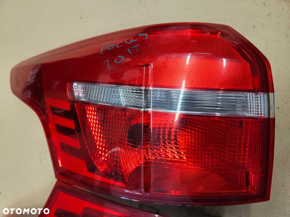 Ford Focus MK3 III kombi lift lampa tylna tył prawa - 3