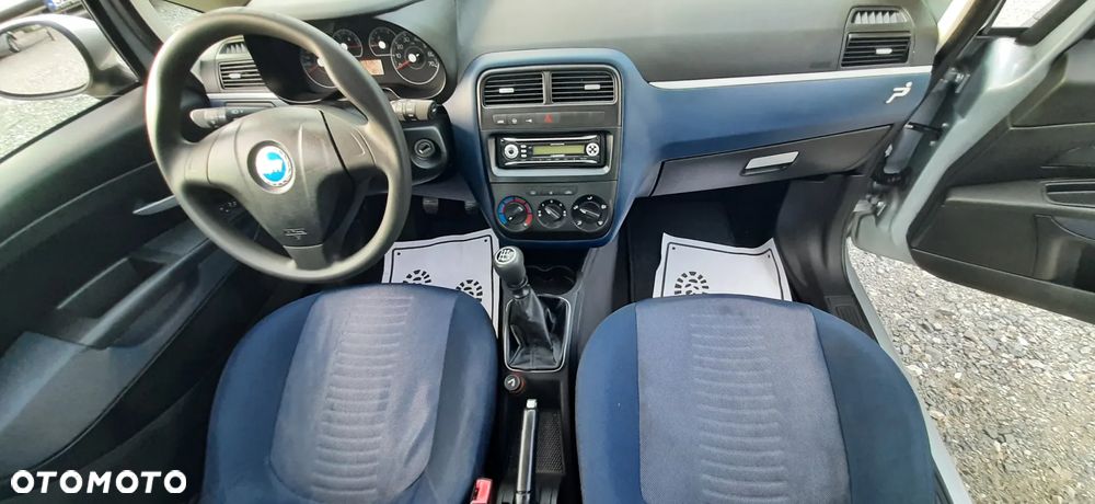 Fiat Grande Punto - 29