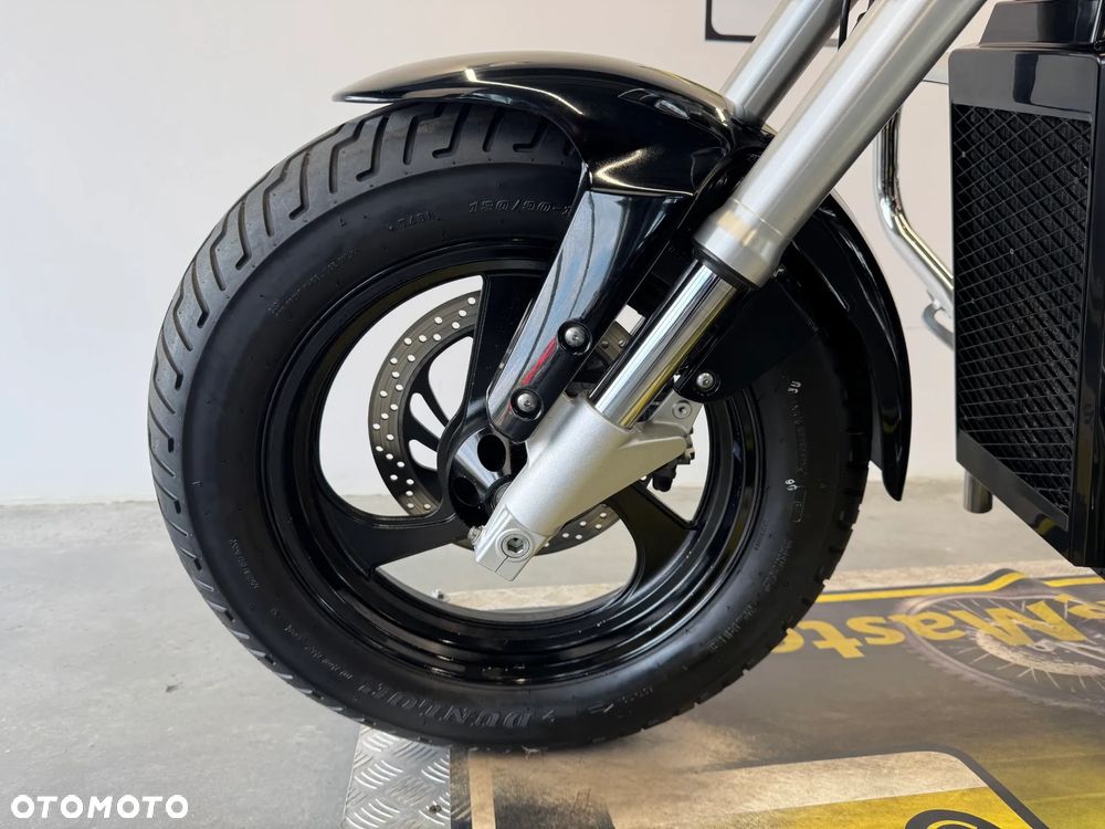 Suzuki VZ - 18