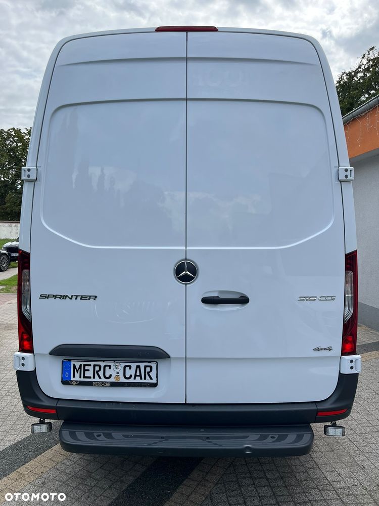 Mercedes-Benz Sprinter 319 4x4 - 11