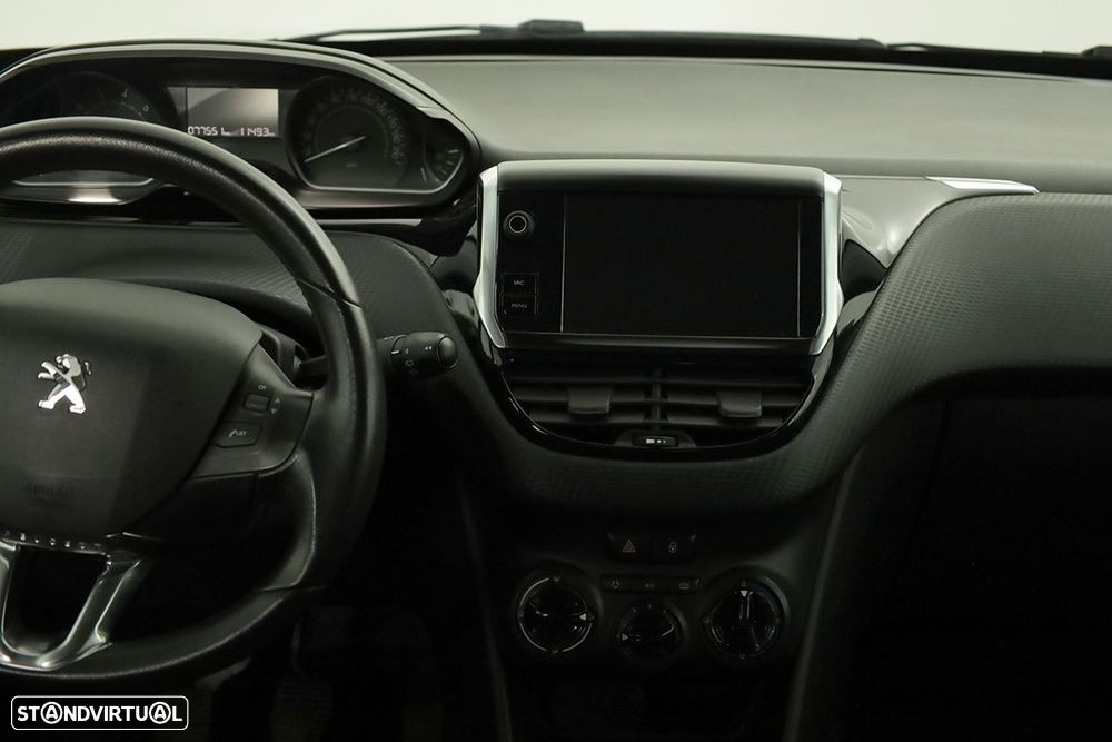 Peugeot 208 1.2 PureTech Access - 8