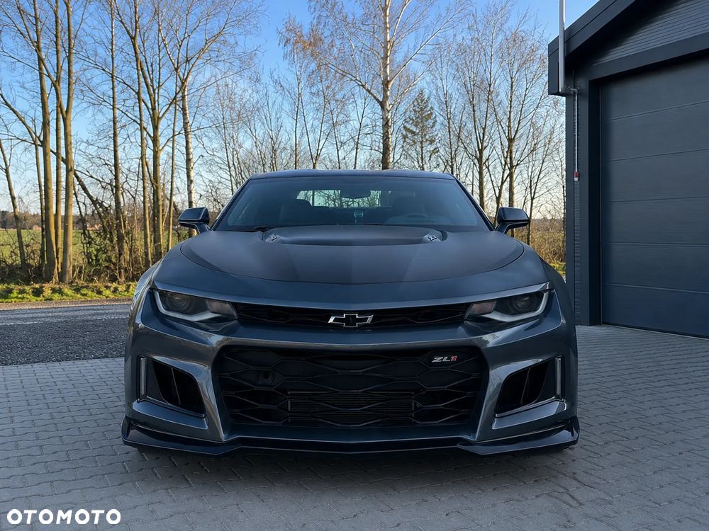 Chevrolet Camaro - 2