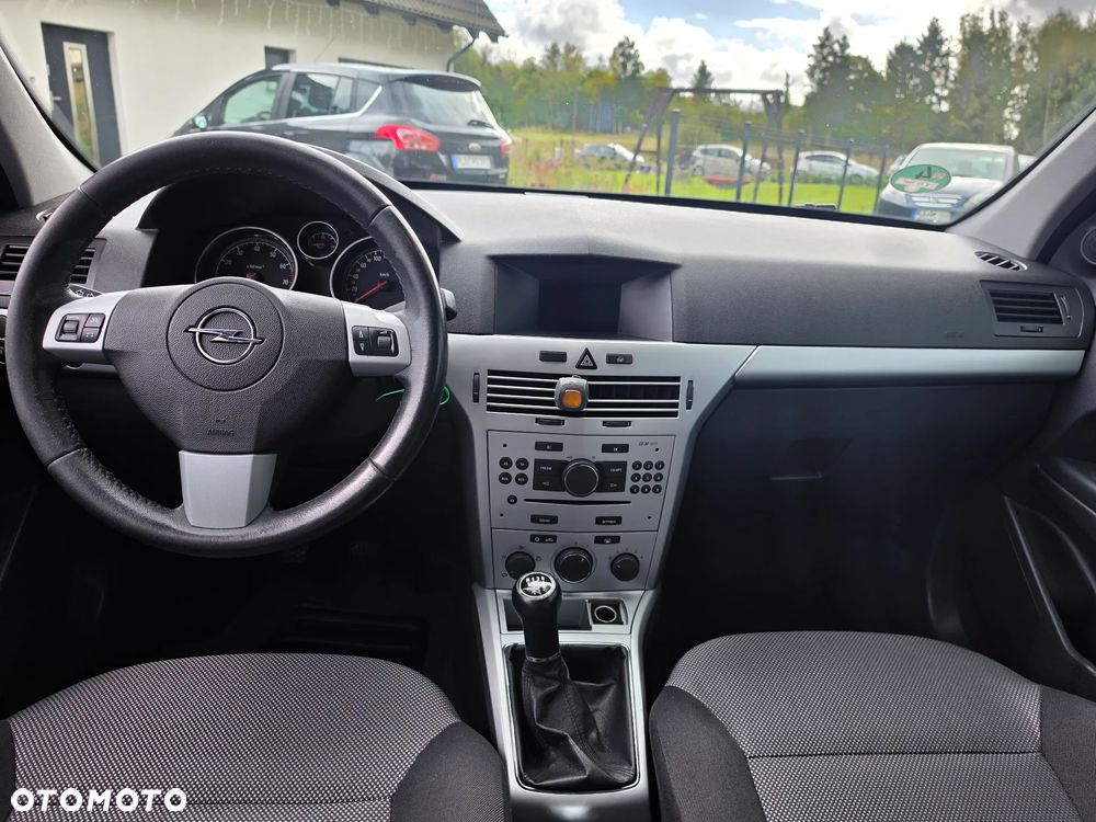 Opel Astra - 18
