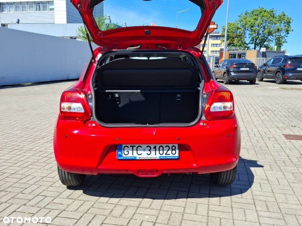 Suzuki Swift 1.2 Premium Plus - 6
