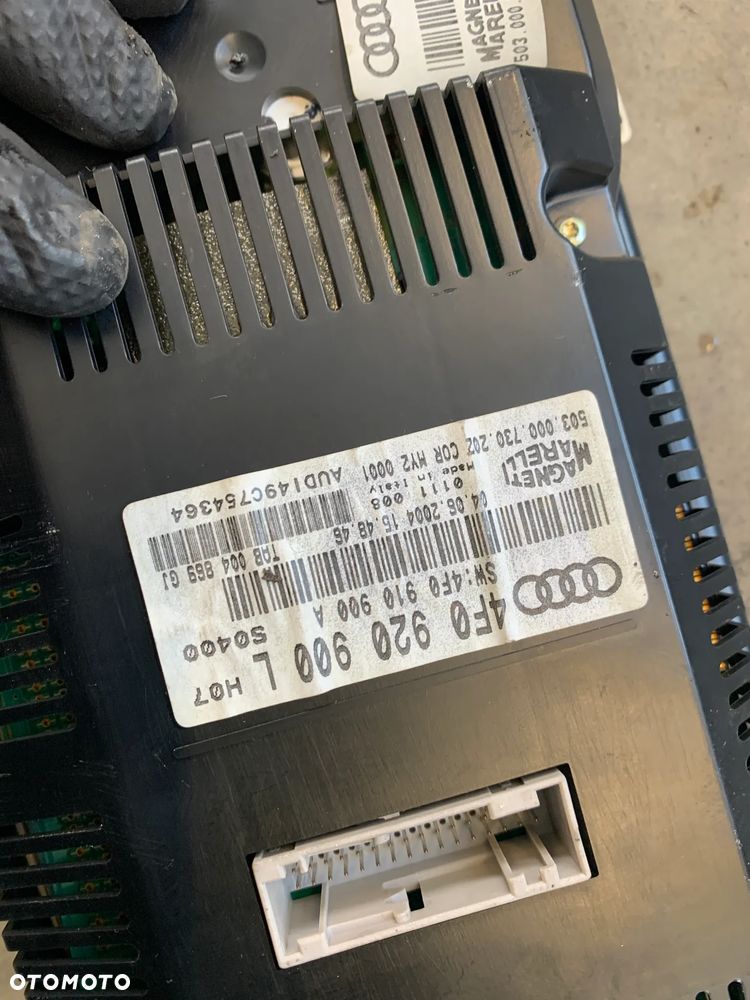 licznik 4F0920900L A6 C6 3.0 TDI BMK - 2