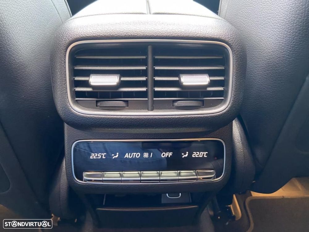 Mercedes-Benz GLE 350 d 4Matic 9G-TRONIC AMG Line - 10