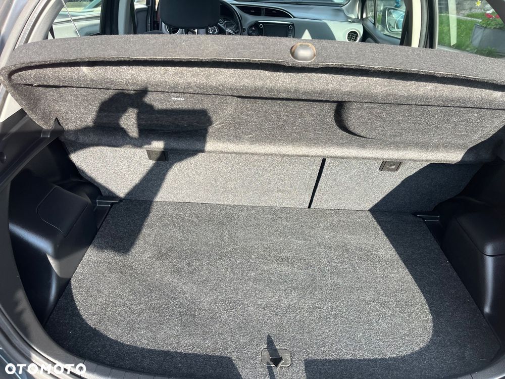 Toyota Yaris 1.0 VVT-i Comfort mit Design-Paket - 20