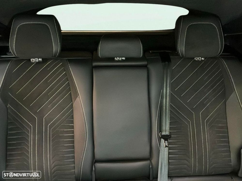 Peugeot 3008 - 18