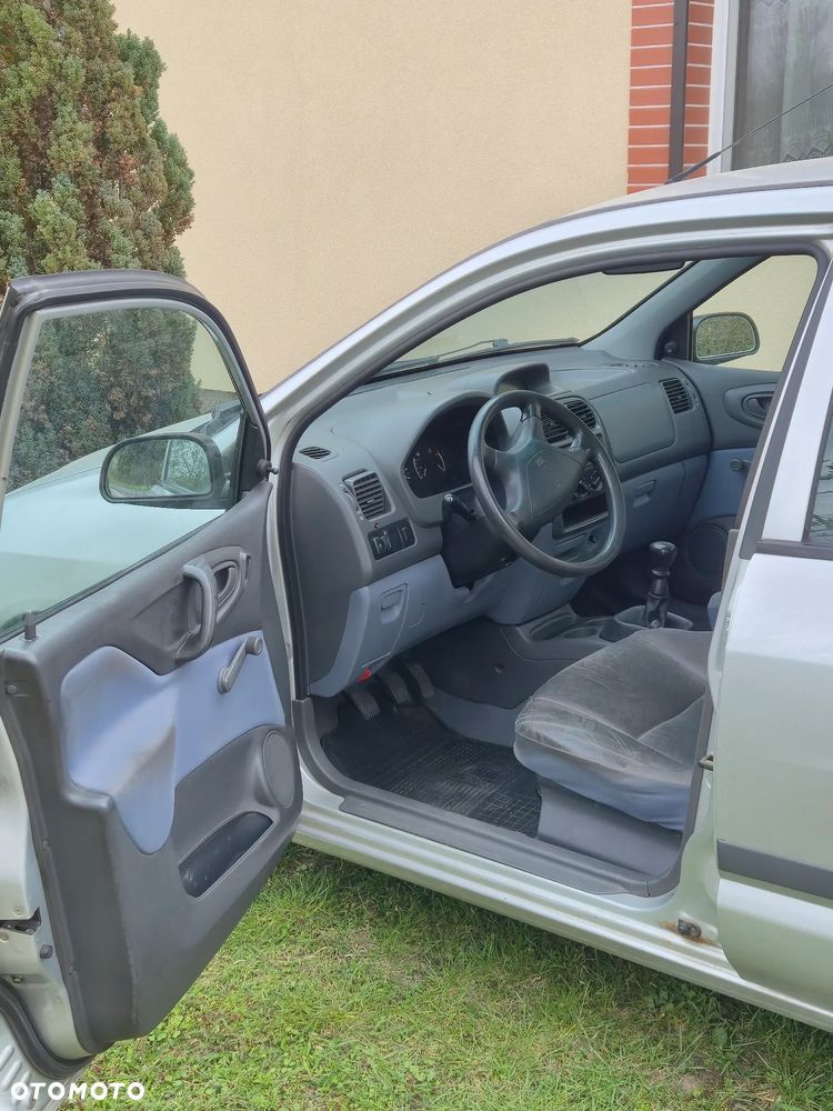 Mitsubishi Space Star 1.3 Family - 12