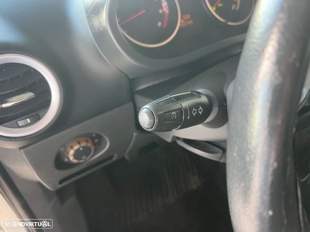Opel Corsa 1.2 Cosmo - 14
