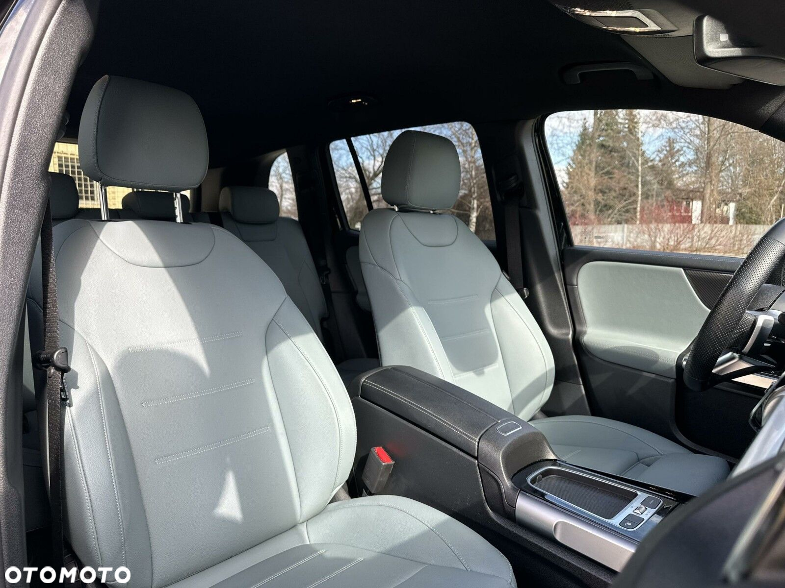 Mercedes-Benz GLB 200 AMG Line 7G-DCT - 27