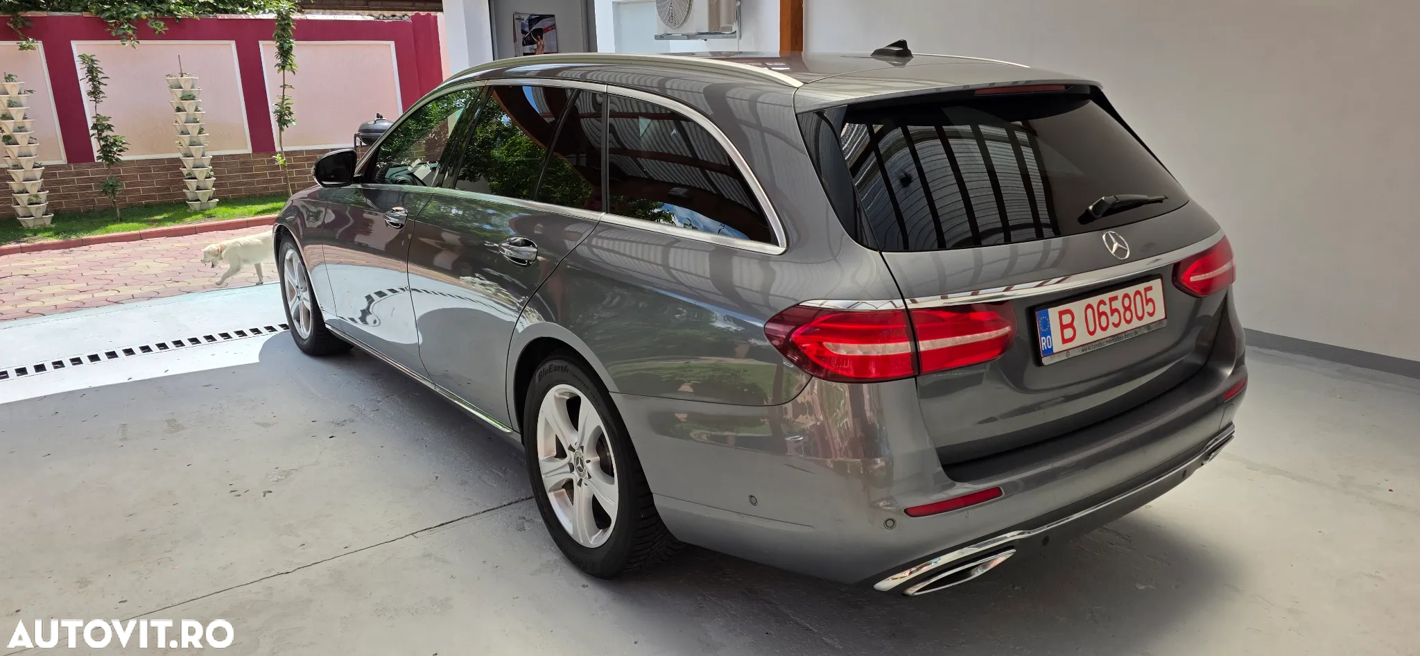 Mercedes-Benz E 200 d T 9G-TRONIC Avantgarde - 9