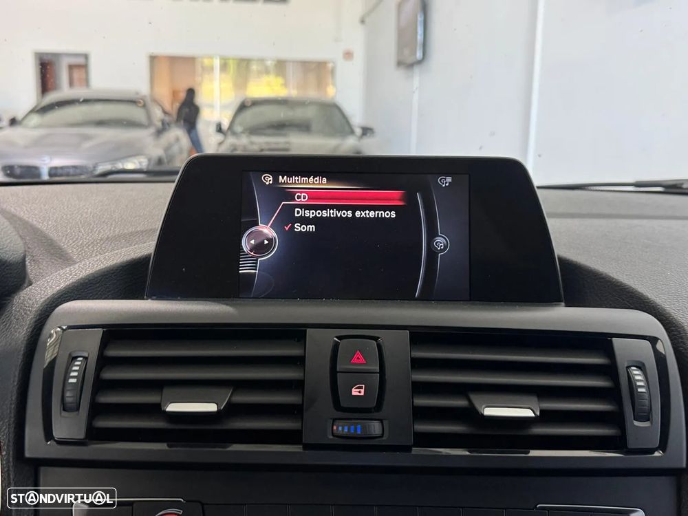 BMW 120 dA Pack M - 25