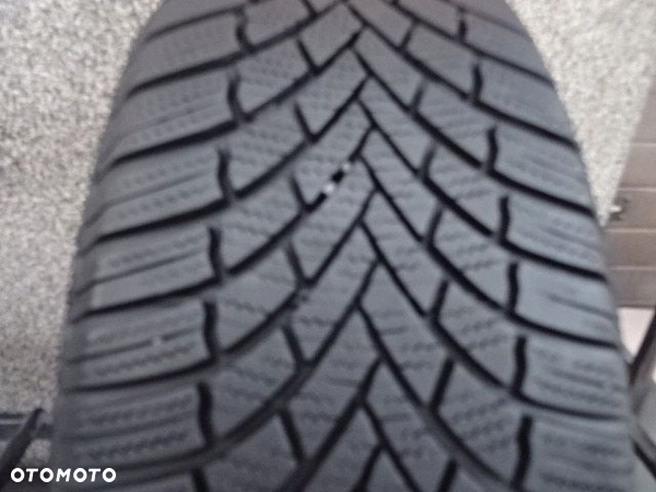 205/60/R16 92H Bridgestone Blizzak LM005