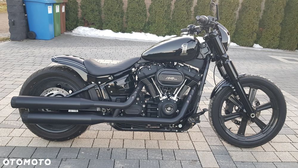 Harley-Davidson Softail Street Bob - 13