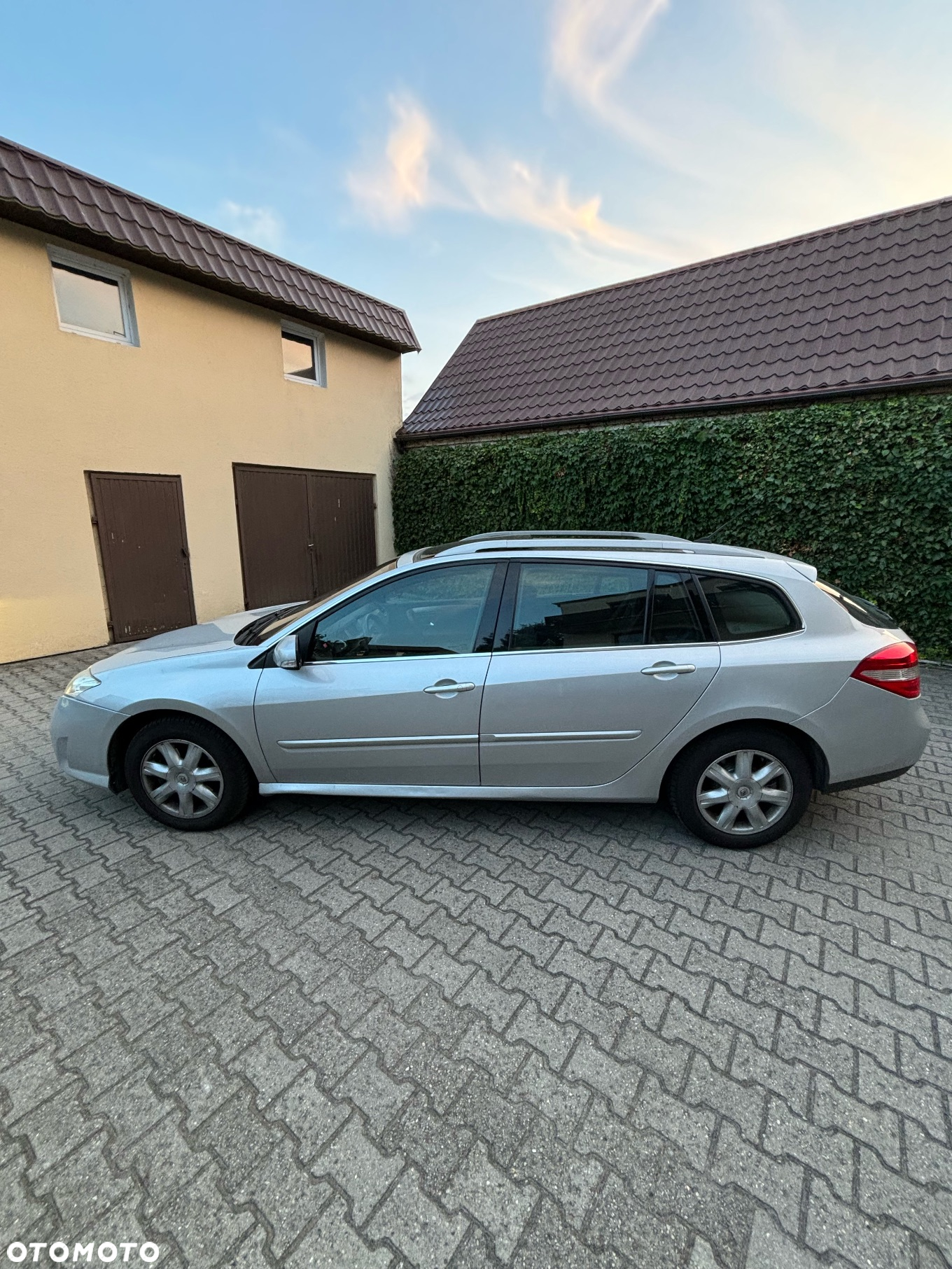Renault Laguna - 8