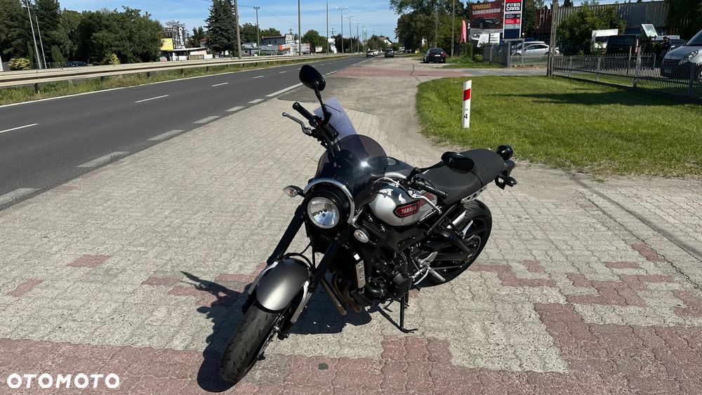 Yamaha XSR - 3
