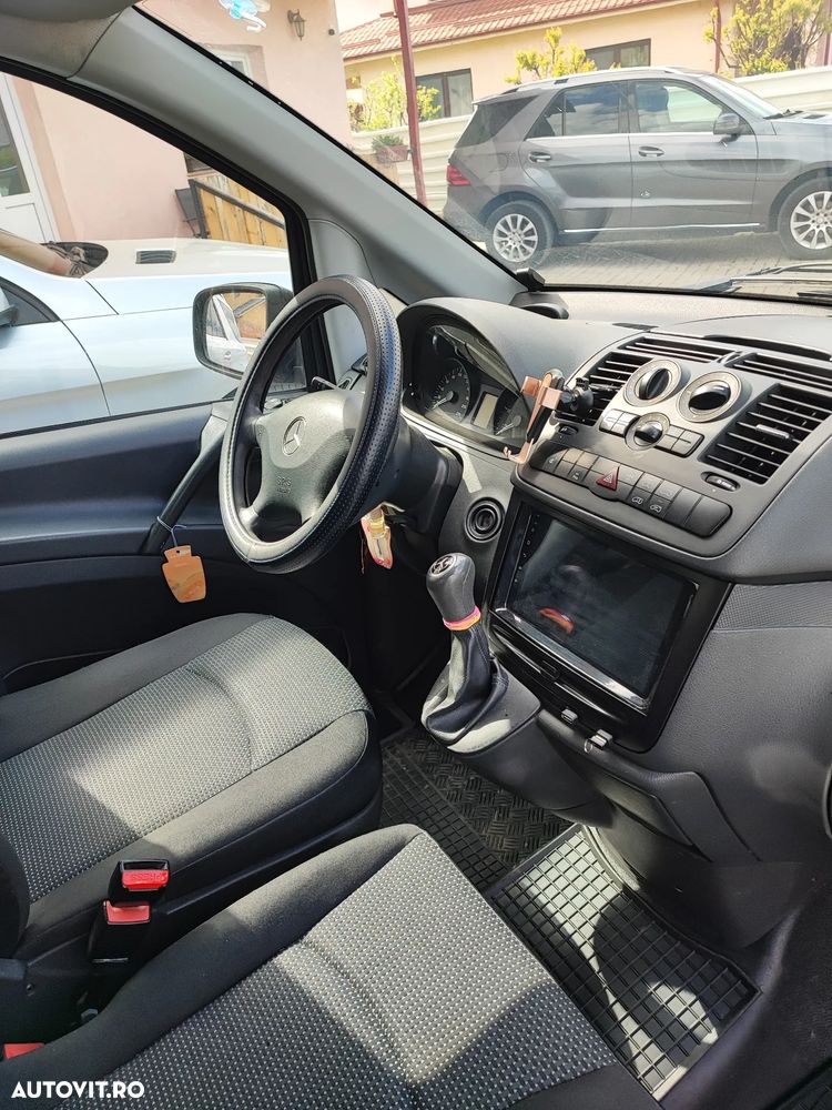 Mercedes-Benz Vito Kompakt Aut. Mixto - 10