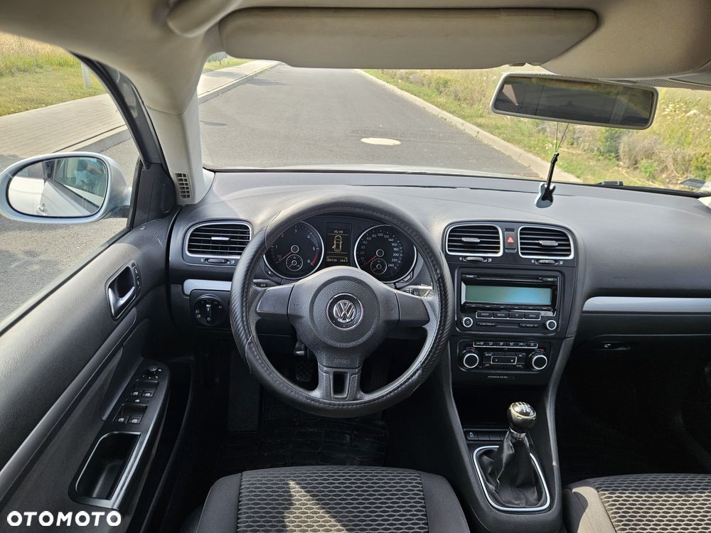 Volkswagen Golf - 5